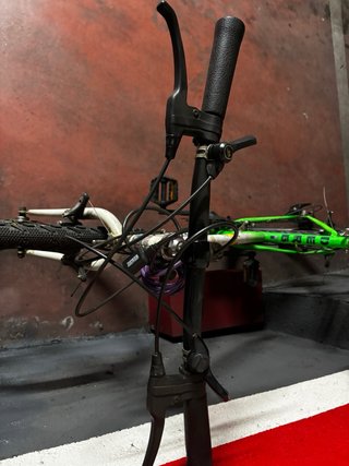 Bicicleta Rabasa Verde y Blanca