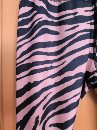 Mallas deportivas estampado cebra
