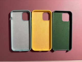 Confezione da 3 custodie per iPhone 12 Pro Apple