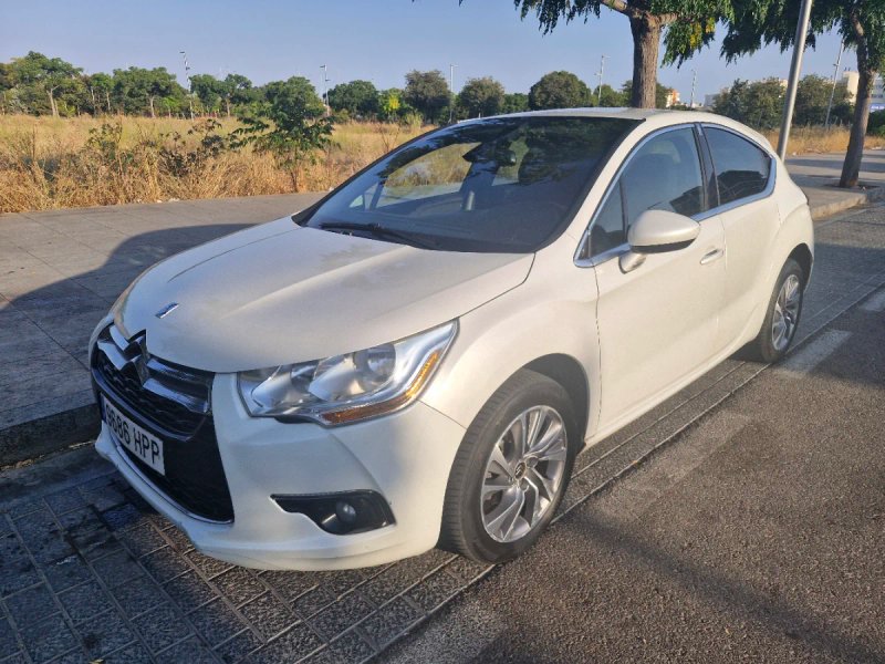 Citroen DS4 2014 - foto 1