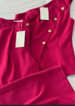 Conjunto Chaleco Asimétrico y Pantalón Zara