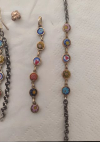 Conjunto vintage Tous oro y multicolor