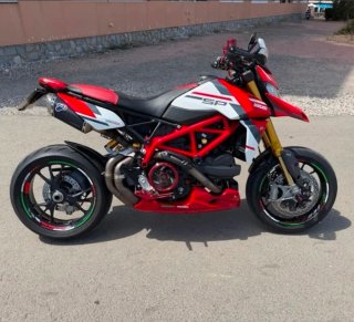 Ducati Supermoto Roja y Blanca