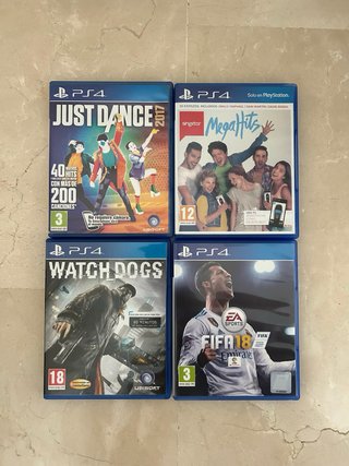 PS4 + 2 mandos + 4 juegos
