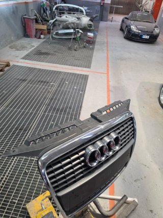 Parrilla Audi A3 8P 2005-2008