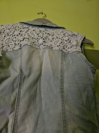 Chaleco vaquero floral