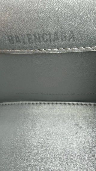 Bolso y Sandalias Plateadas talla 36