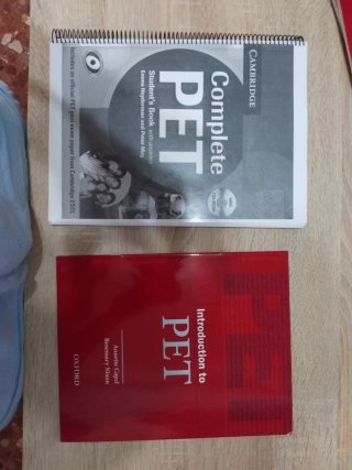 4 Libros PET Masterclass Inglés Intermedio