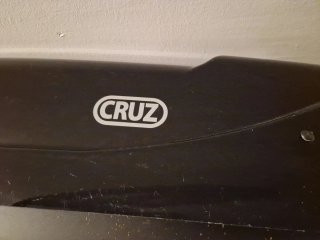 Cofre y barras de techo Cruz
