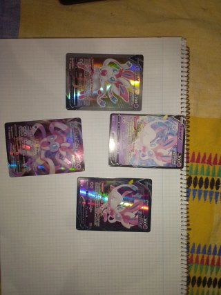 4 Cartas Pokémon Sylveon V VMAX