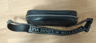 Riñonera Louis Vuitton Negra