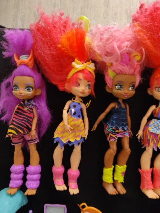 Lote 5 Muñecas Mattel Cave Club