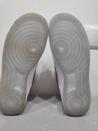 Nike Air Force 1 Blancas y Rojas 42,5