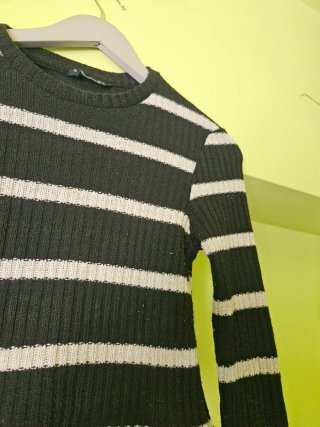 Jersey de rayas blanco y negro