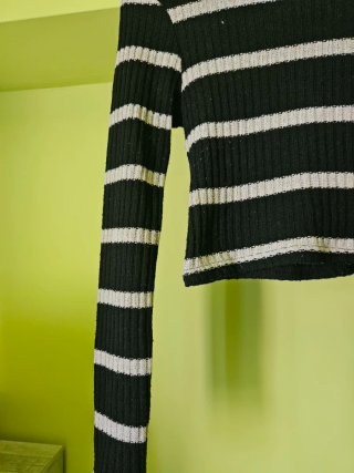 Jersey de rayas blanco y negro