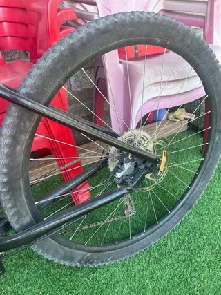 Bicicleta da Montagna Scott Nera