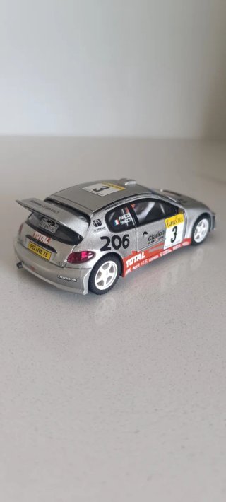 Scalextric Peugeot 206 WRC