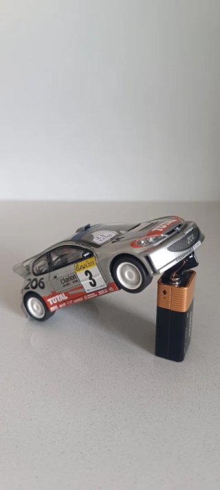 Scalextric Peugeot 206 WRC