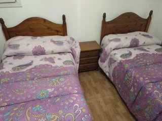 Camas individuales de madera
