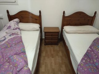 Camas individuales de madera