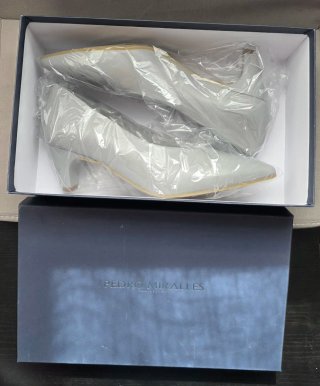 Zapatos salón piel Pedro Miralles gris