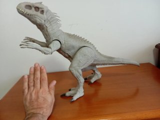 Dinosauro Indominus Rex 50cm