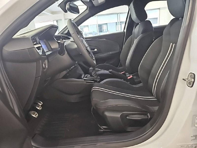 Opel Corsa 2024, foto 10