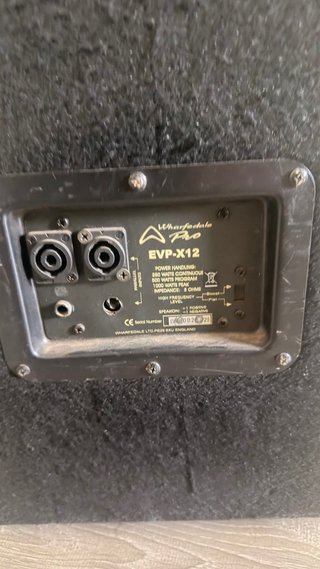 Lote 4 altavoces profesionales Wharfedale Pro