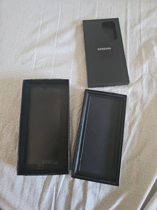 Caja Samsung Galaxy S23 Ultra