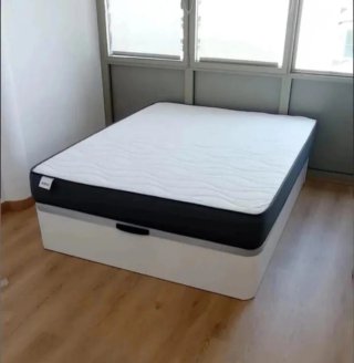 Canapé abatible de madera con colchones viscoelast