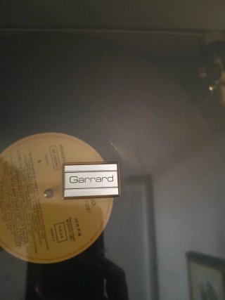 Tocadiscos Garrard Negro