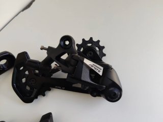 GRUPO SRAM APEX XPLR