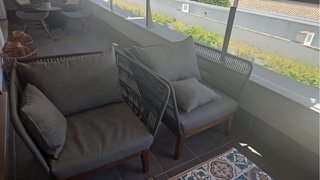Conjunto sofá y sillas exterior madera