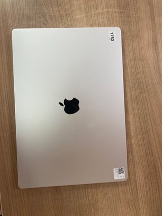 MacBook Pro 16'' 2021 Apple M1 Max 32-Core GPU 64GB RAM SSD 4TB