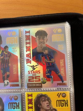 Lote Panini FC Barcelona Mega Cracks 25