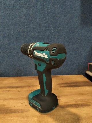 Taladro percutor Makita DHP485 18V 50 Nm