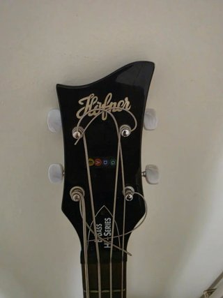 Bajo Hofner Violín