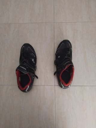 Shimano SH-M088L MTB T46 + Calas SPD