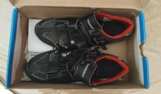 Shimano SH-M088L MTB T46 + Calas SPD