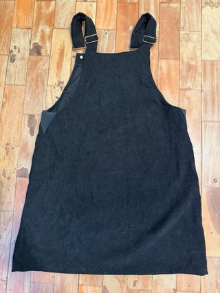 Vestido peto de pana negro SHEIN talla S