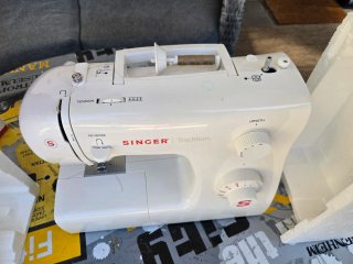 Máquina de coser Singer Tradition 2250