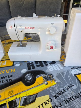 Máquina de coser Singer Tradition 2250