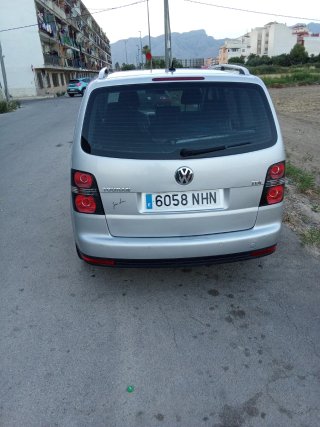 Volkswagen Touran 2010