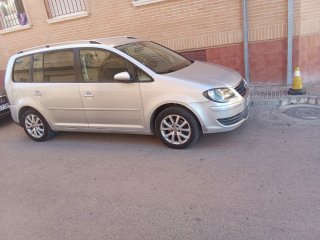 Volkswagen Touran 2010