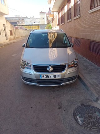 Volkswagen Touran 2010
