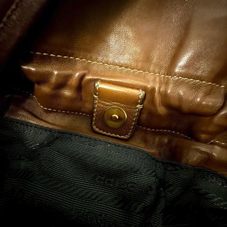Borsa Prada marrone in pelle