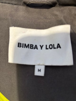 Abrigo Bimba y Lola con capucha. Talla M
