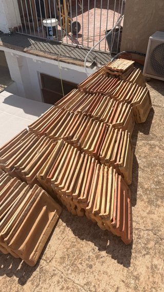 Teja Alicantina de Barro 90 m2