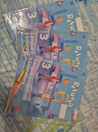 Libros lengua 3°primaria REVUELA