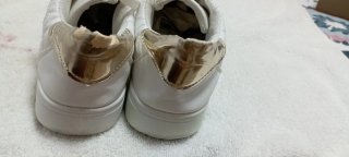 Zapatillas blancas y doradas Talla 38